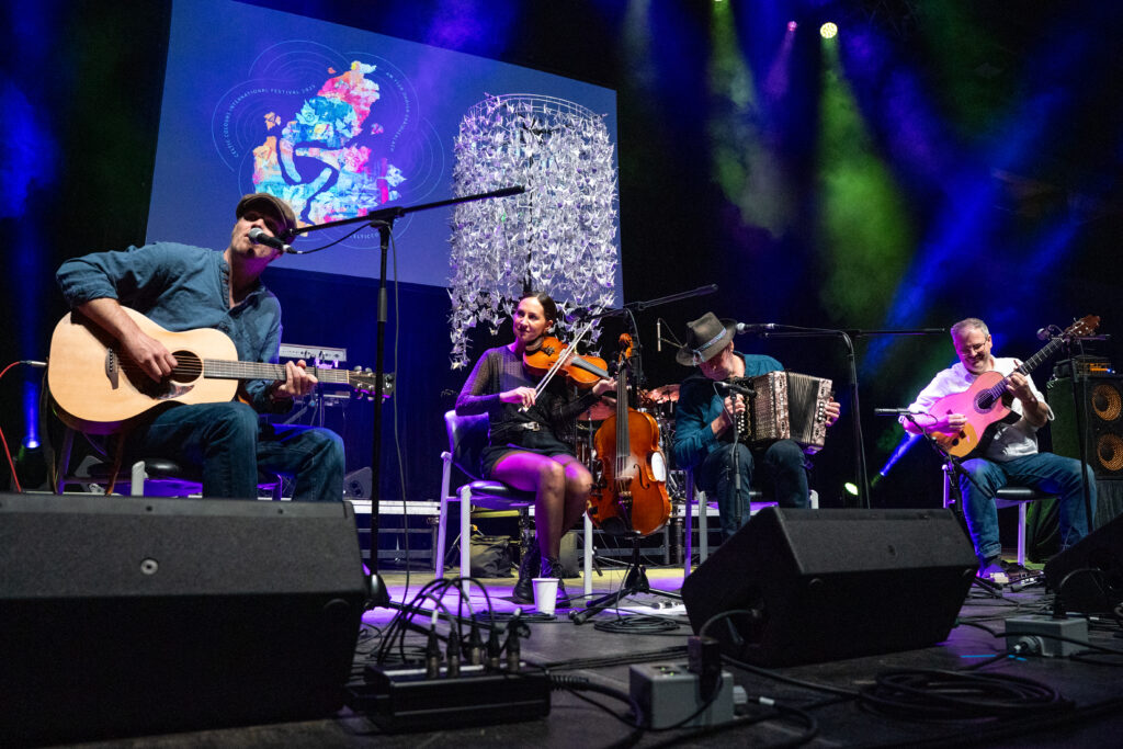 CC2025-25 – Dave Gunning + Rose Morrison + Breanndán O Beaglaoich + Tim Edey – The Grand Finale – 10-18-25 – CKP