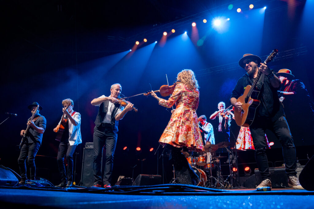 Celtic Colours 2023-382 – Remi Arsenault, Michael Leahy, Donnell Leahy, Natalie MacMaster, Mark Kelso, Elmer Ferar – No Boundaries – CKP – 10-14-23