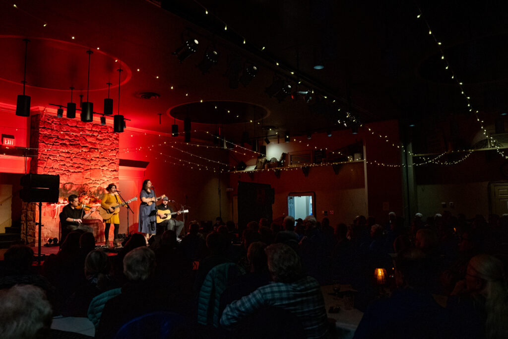 Celtic Colours 2024-254 – Hirondelles + Colin Grant – Highland Harmonies – Inverary – 101624 CKP