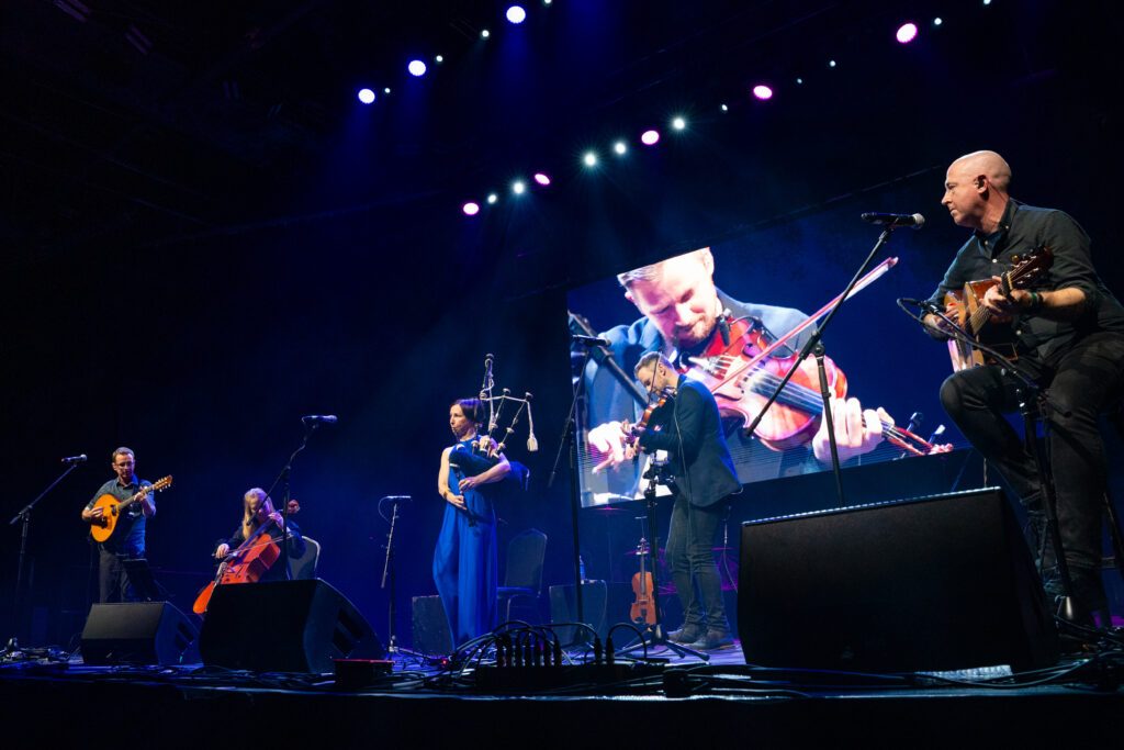 Celtic Colours 2024-346 – Julie Fowlis Band – The Grand Finale – C200 – 101924 CKP