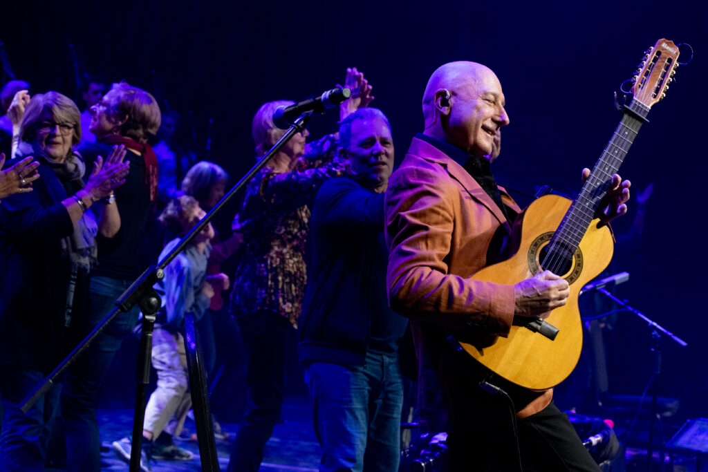 Celtic Colours 2024-439 – Carlos Núñez Band + Julie Fowlis Band + Cape Breton Island Pipe Band + The Dublin Trio + Mary Frances Leahy and Michael Leahy – The Grand Finale – C200 – 101924 CKP
