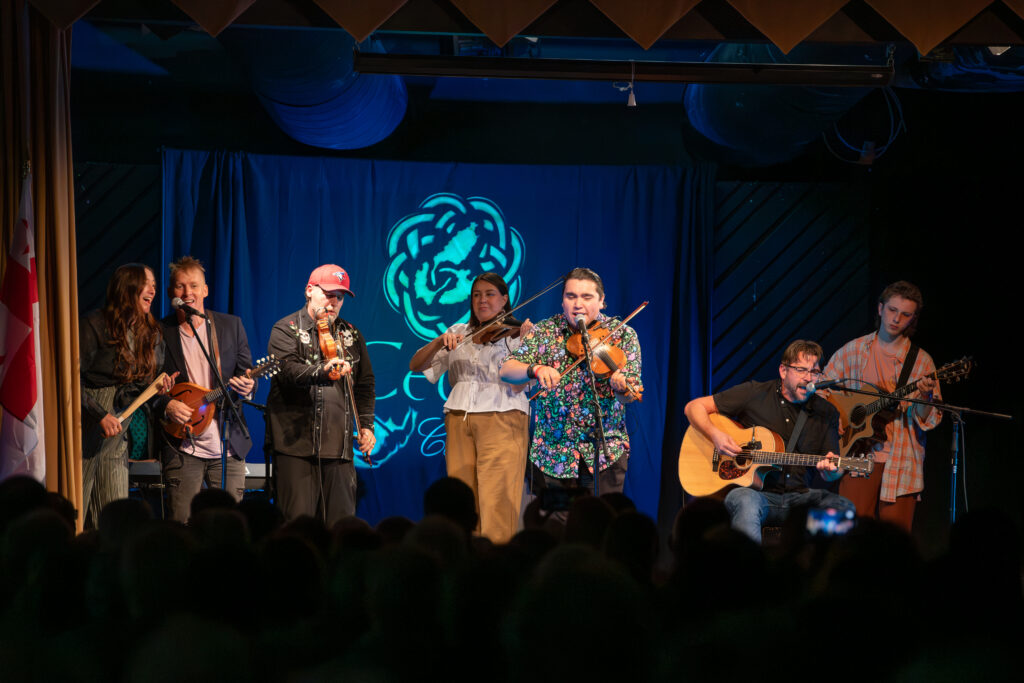 CelticColours2025-195 – Sarah Prosper + Ryan Roberts + Ashley MacIsaac + Shawnee Paul + Morgan Toney + Keith Mullins + Ben Tucker – A Wagmatcook Welcome – 10-11-25 – CKP