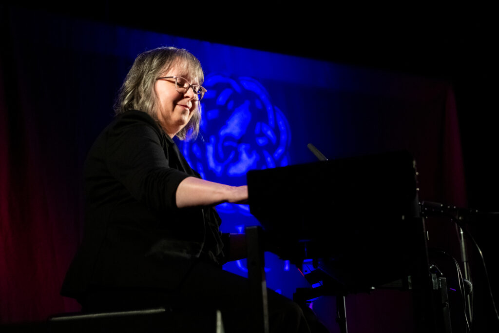 CelticColours2025-362 – Jackie Dunn MacIsaac – In Good Company – 10-17-25 – CKP